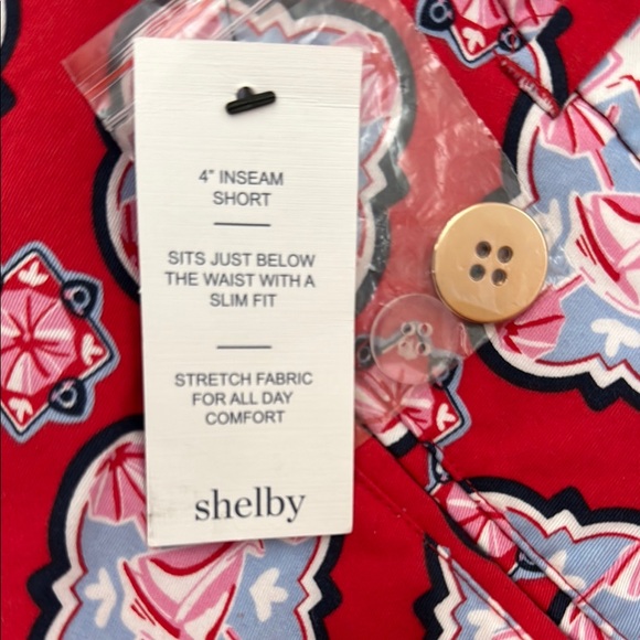 Crown & Ivy Red Scallop Shelby shorts Shorts 6 Petite NWT - Picture 3 of 5
